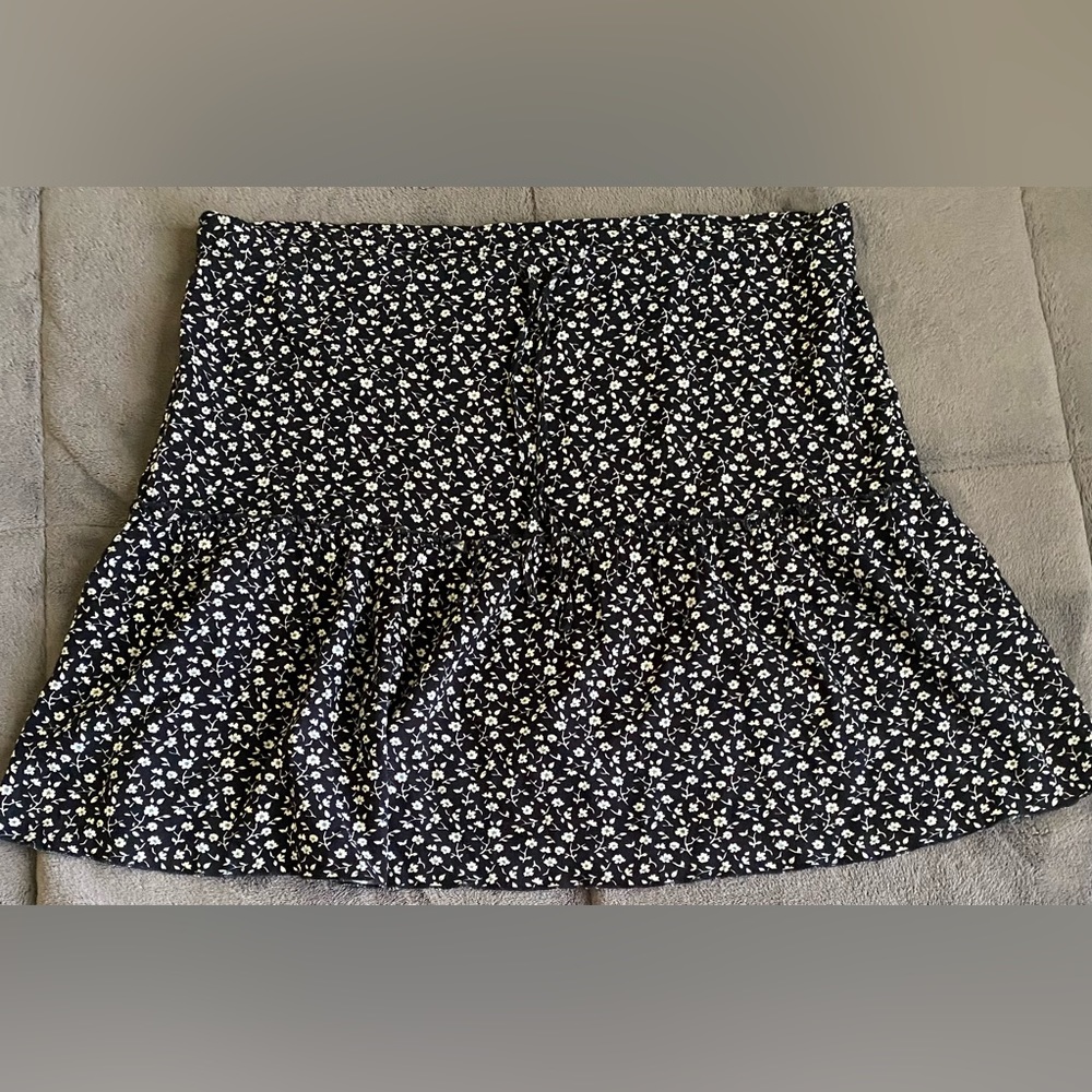 Brandy Melville Skirt